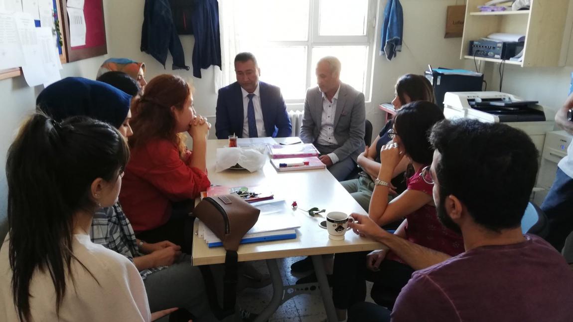 İlçe Milli Eğitim Müdürü Mehmet Şah AYDINER Okulumuzu ziyaret etti